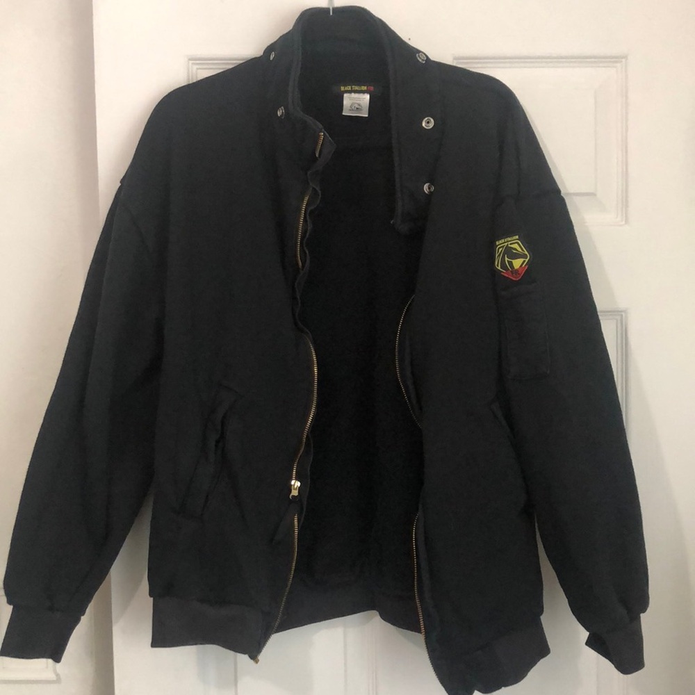 Black stallion welding jacket zip up with pockets.